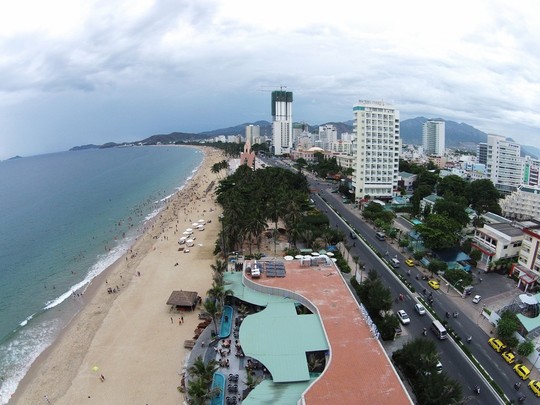 Những[-]dự[-]án[-]"bóp[-]chết"[-]vịnh[-]Nha[-]Trang